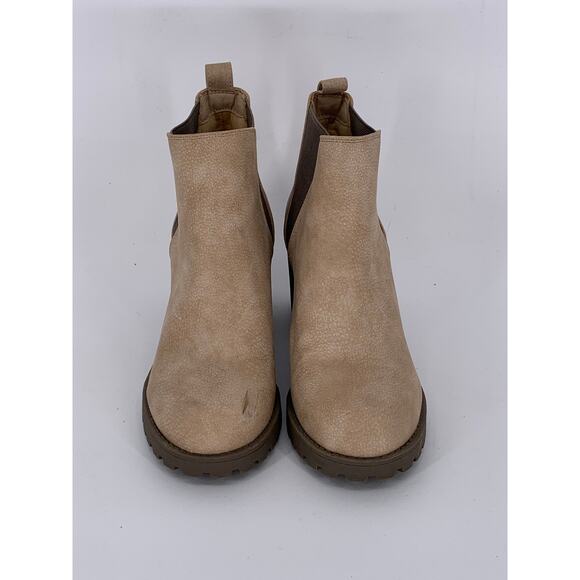 DIRTY LAUNDRY Women's Tan Slip-On Block-Heel Lita Chelsea Boots SZ 6.5 - Picture 2 of 9